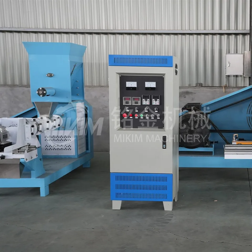 Extruder suapan yang sangat automatik